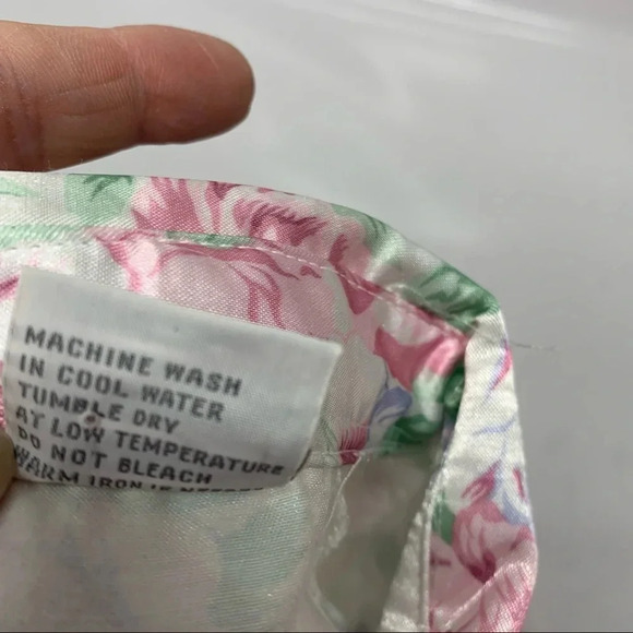 Kathryn  Satin  Nightshirt Small  Pink Floral Button Front Soft Lining Short Slv - Picture 8 of 10